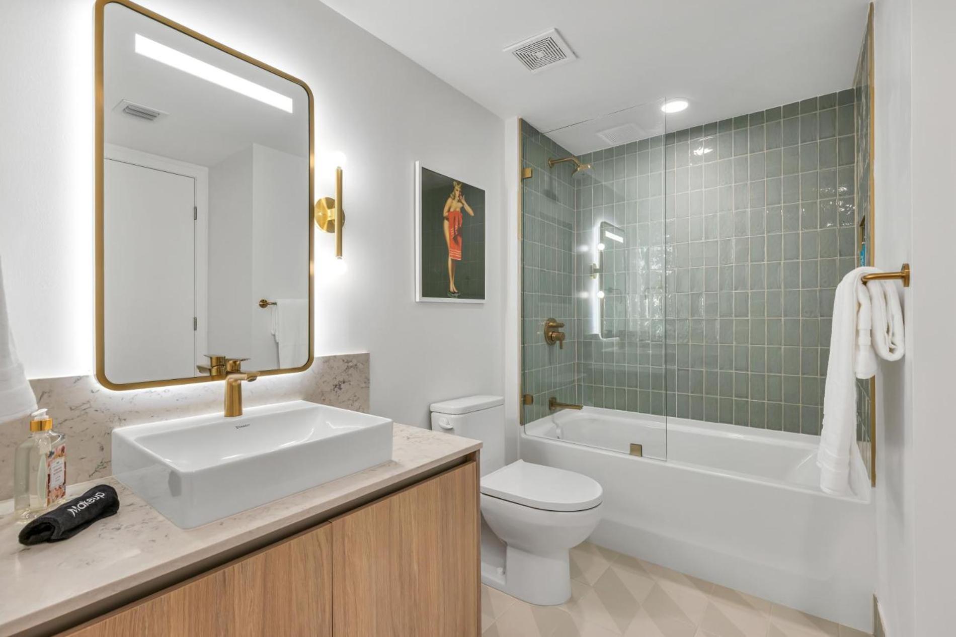 Modern 1Br Apartment With Breathtaking Views Heart Of Downtown Miami Eksteriør billede